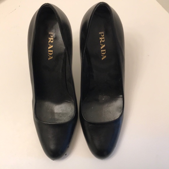 Prada Black Leather Pumps - Picture 2 of 8